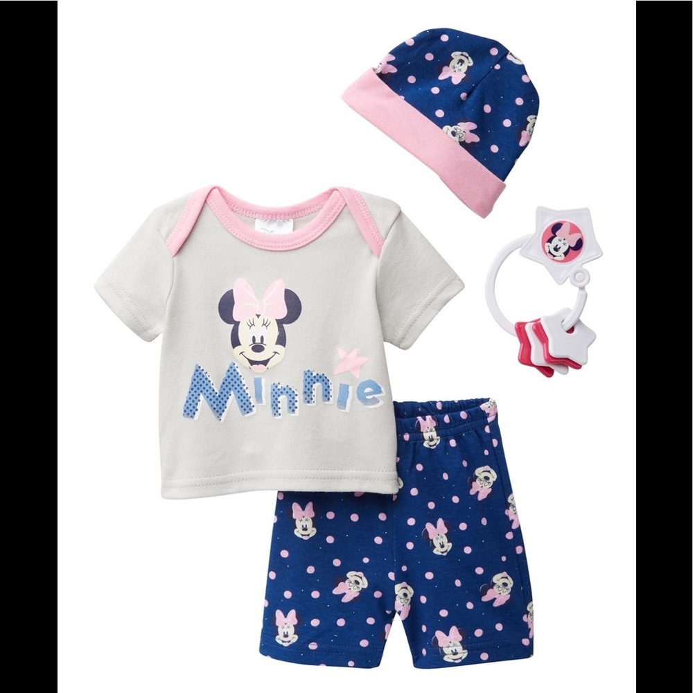 Minnie Mouse layette set